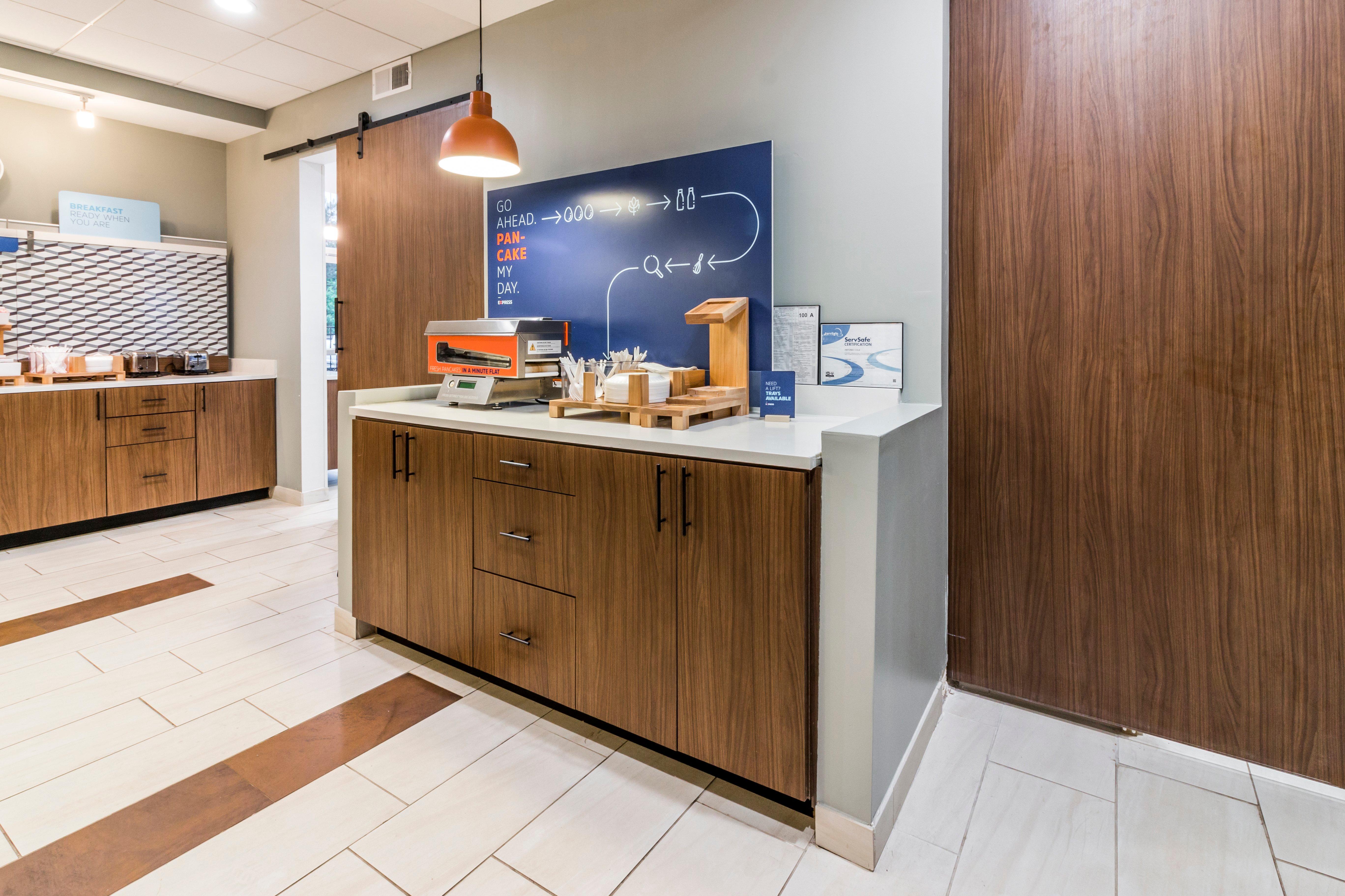 Holiday Inn Express - Villa Rica By Ihg Exterior foto