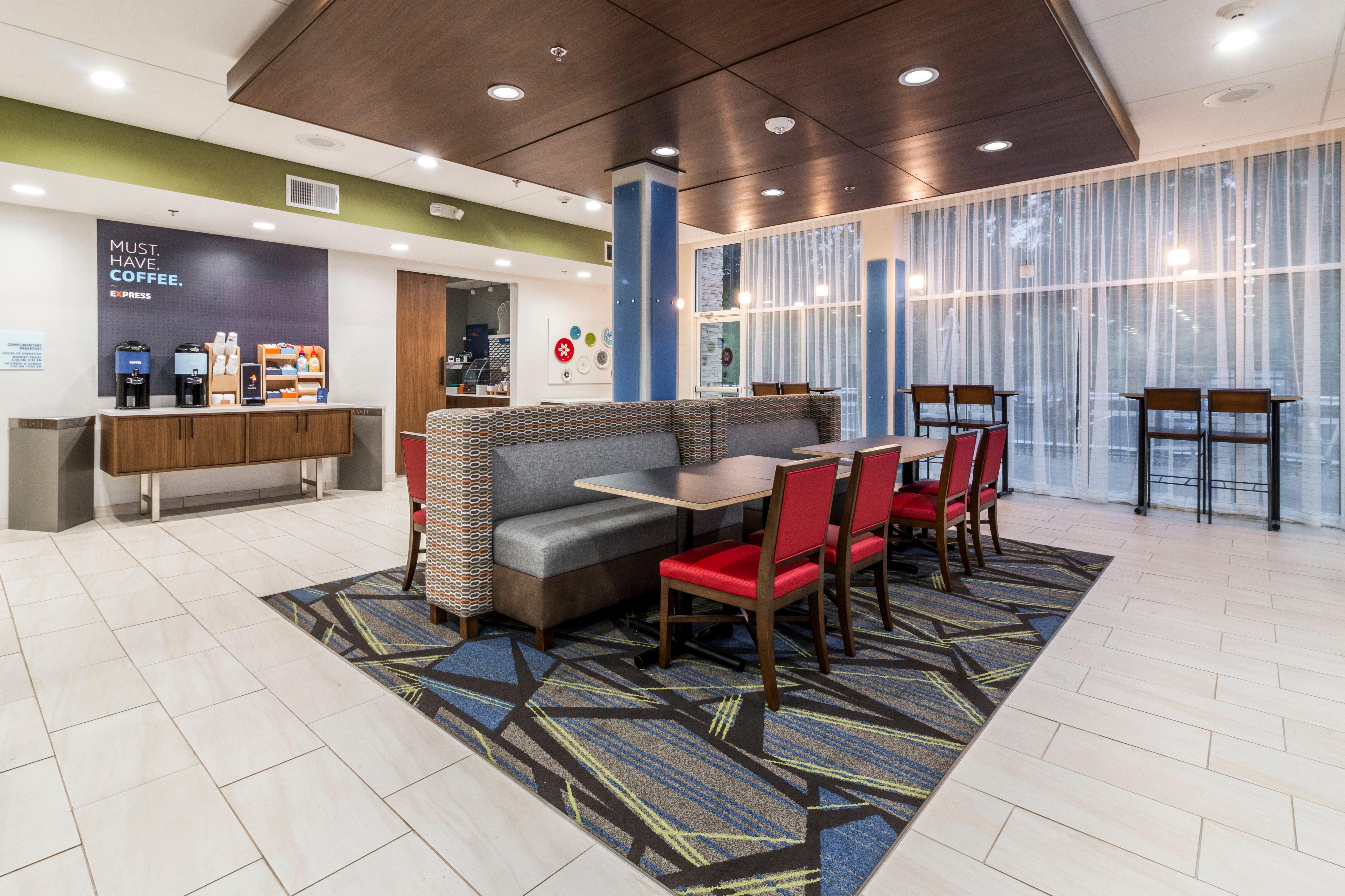 Holiday Inn Express - Villa Rica By Ihg Exterior foto