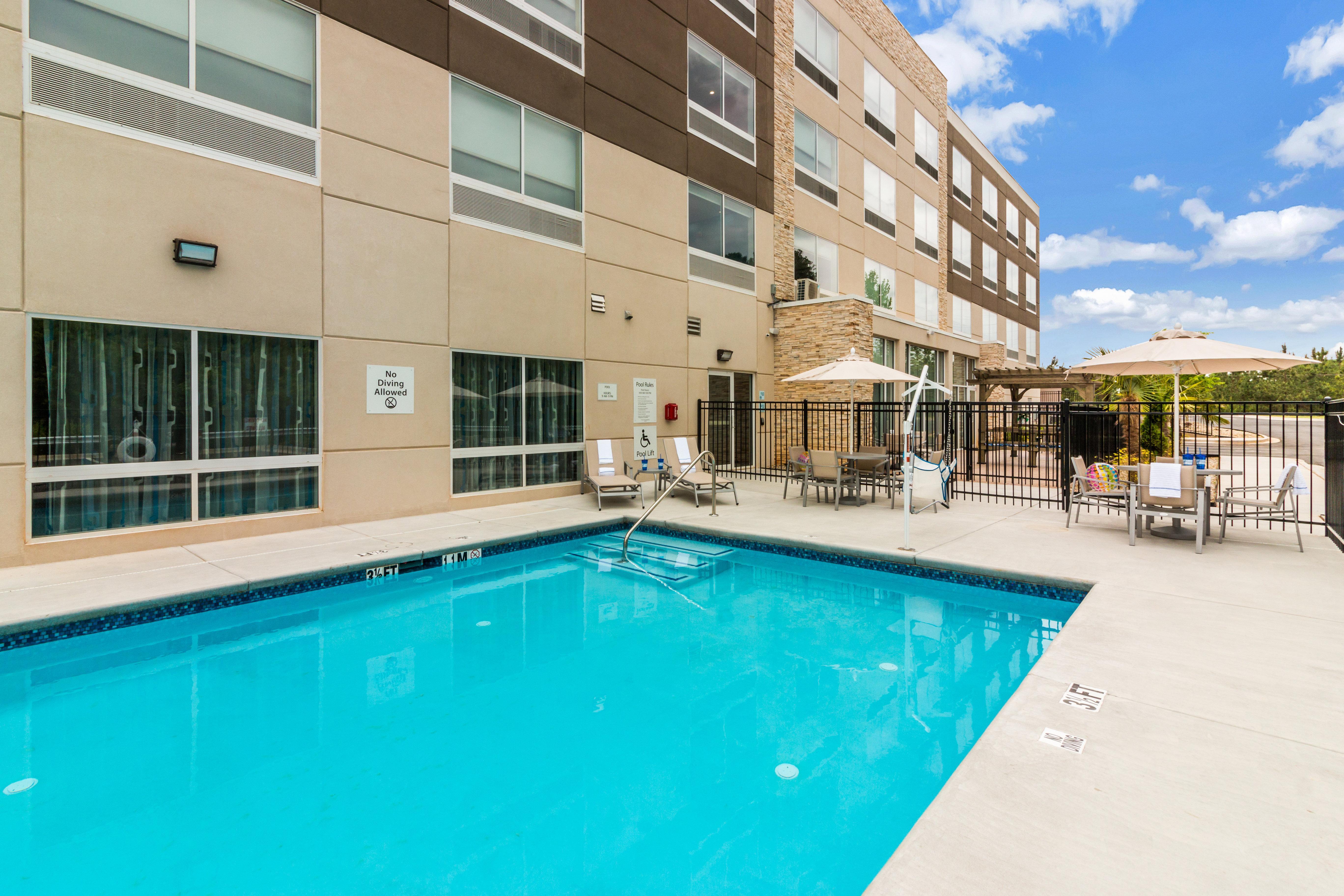 Holiday Inn Express - Villa Rica By Ihg Exterior foto